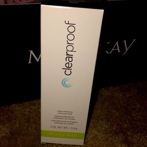 Deep cleansing charcoal mask from Mary Kay